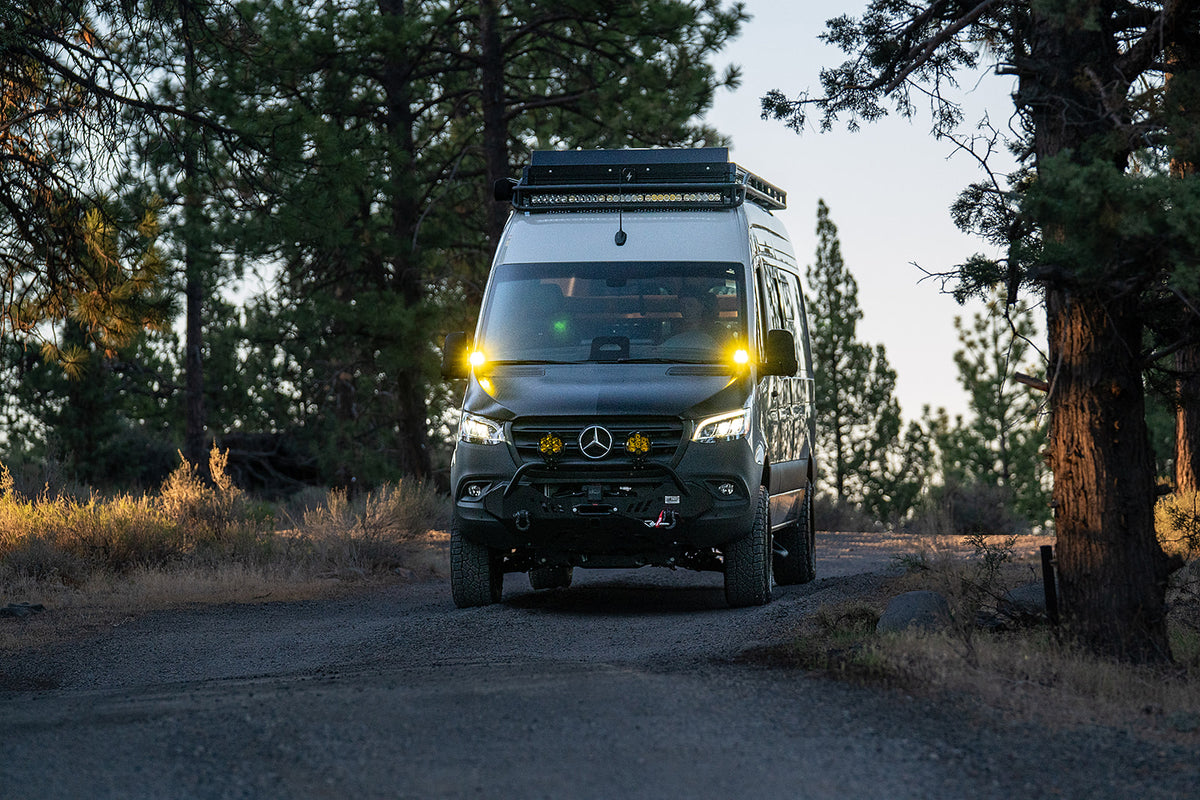 Safari Roof Rack 3.0 · Super Pacific Cloud Cap Edition
